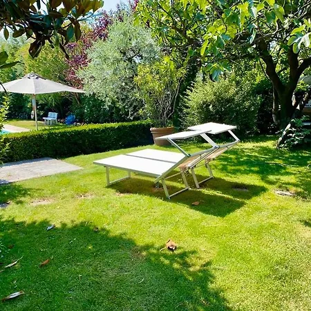 Appartement Iris 1 Di *